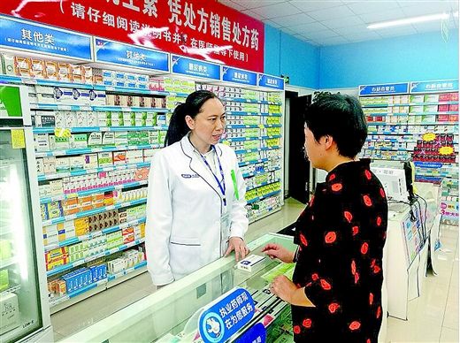 胆真大！6年收5000万回扣；医生多点执业出了问题算谁的；25药品被停用！| 医药日报