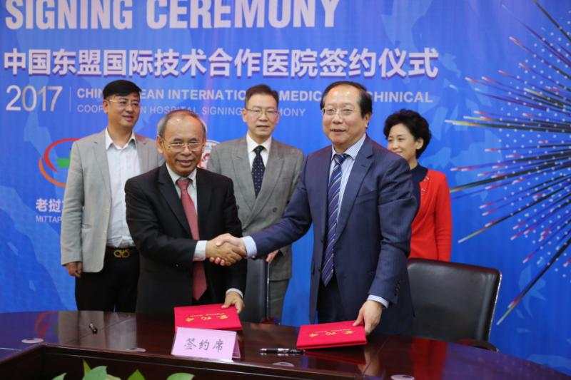 禁止网售处方药；京东智能无人售药柜亮相；耗材跌破全国最低价；上海医药37亿收购康德乐 | 医药日报