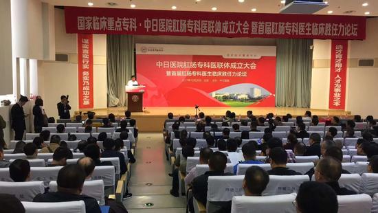 北京正式实施两票制；撰写科普文章列入医生高级职称评审条件；全科医生设特岗纳入编制 | 医药日报