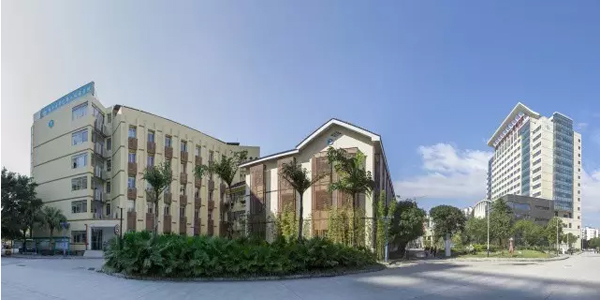 桂林医学院第二附属医院引进康兴激光坐浴机 | 厂商资讯