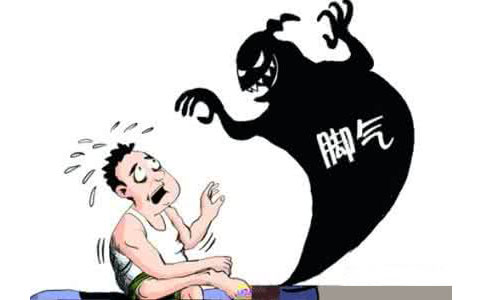 日常有哪些偏方可以帮助去除脚气 | 用药指南