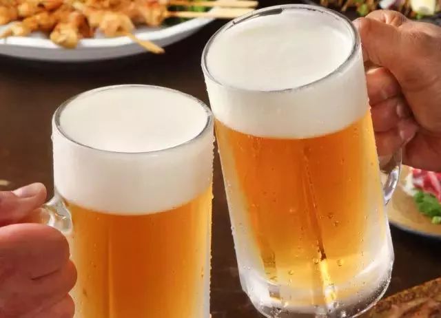 最伤胃的10种坏习惯，你有吗？ | 健康资讯