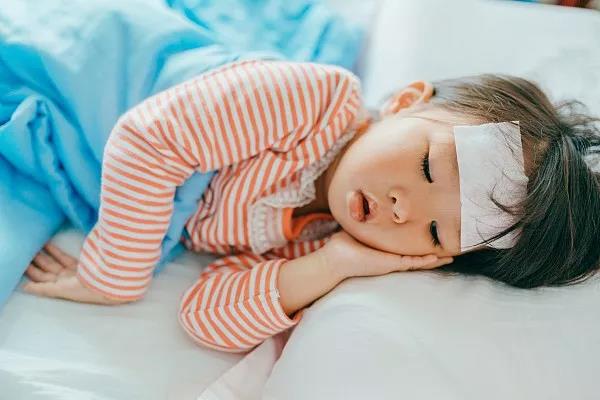 孩子发烧多少度可以用药？有哪些退烧药？