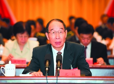 福建省委常委会会议传达学习习近平总书记在省部级主要领导干部专题研讨班上的重要讲话精神