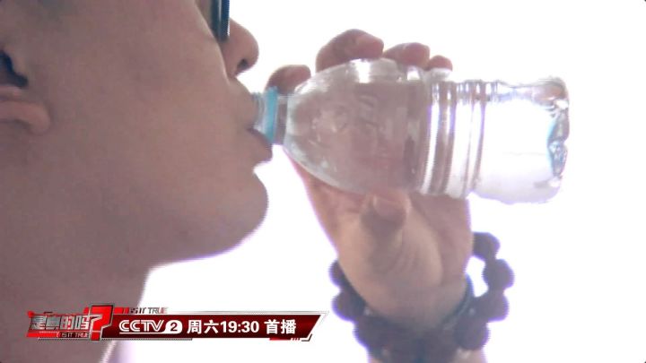这样喝水，迟早惹上一身病，甚至危及生命！你喝对了吗？ | 健康资讯