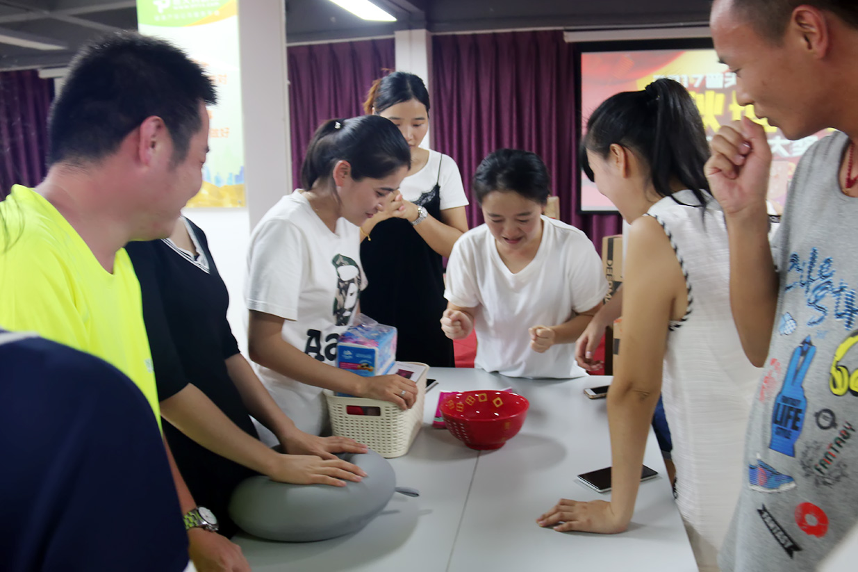 工作竞风流 赛场展英姿——普天举行2017秋季运动会暨中秋博饼宴