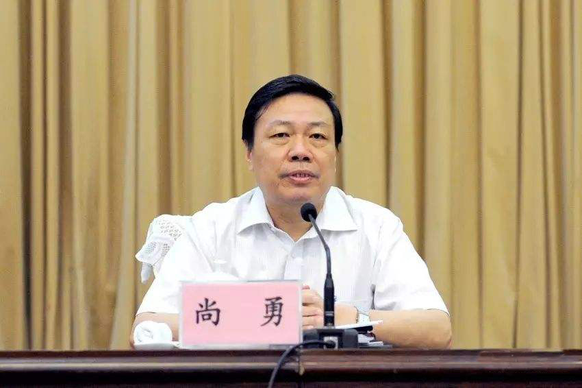 医药日报：医生收回扣超5000就走人；国家发文鼓励社会资本参与养老服务；